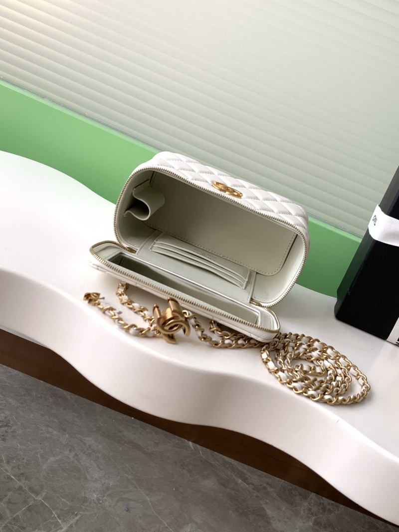 Ch**el cosmetic bags